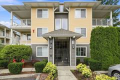 560 225th Ln Ne #B101 - Photo 1 of 1