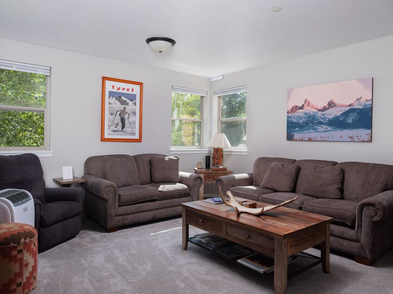 7552 Mountain Laurel Dr #B5 - Photo 4 of 13