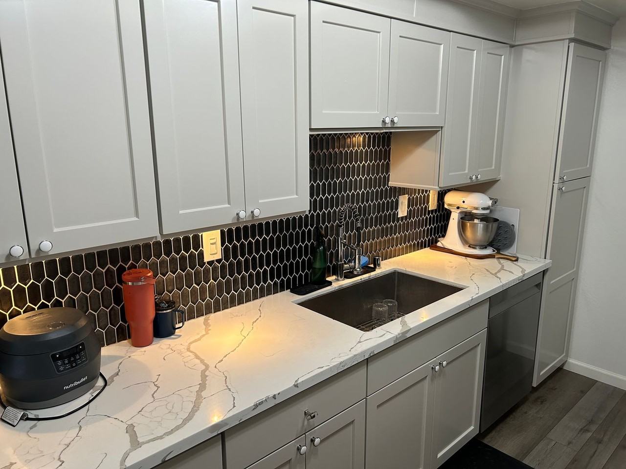 1122 Forrestal Ln - Photo 4 of 21