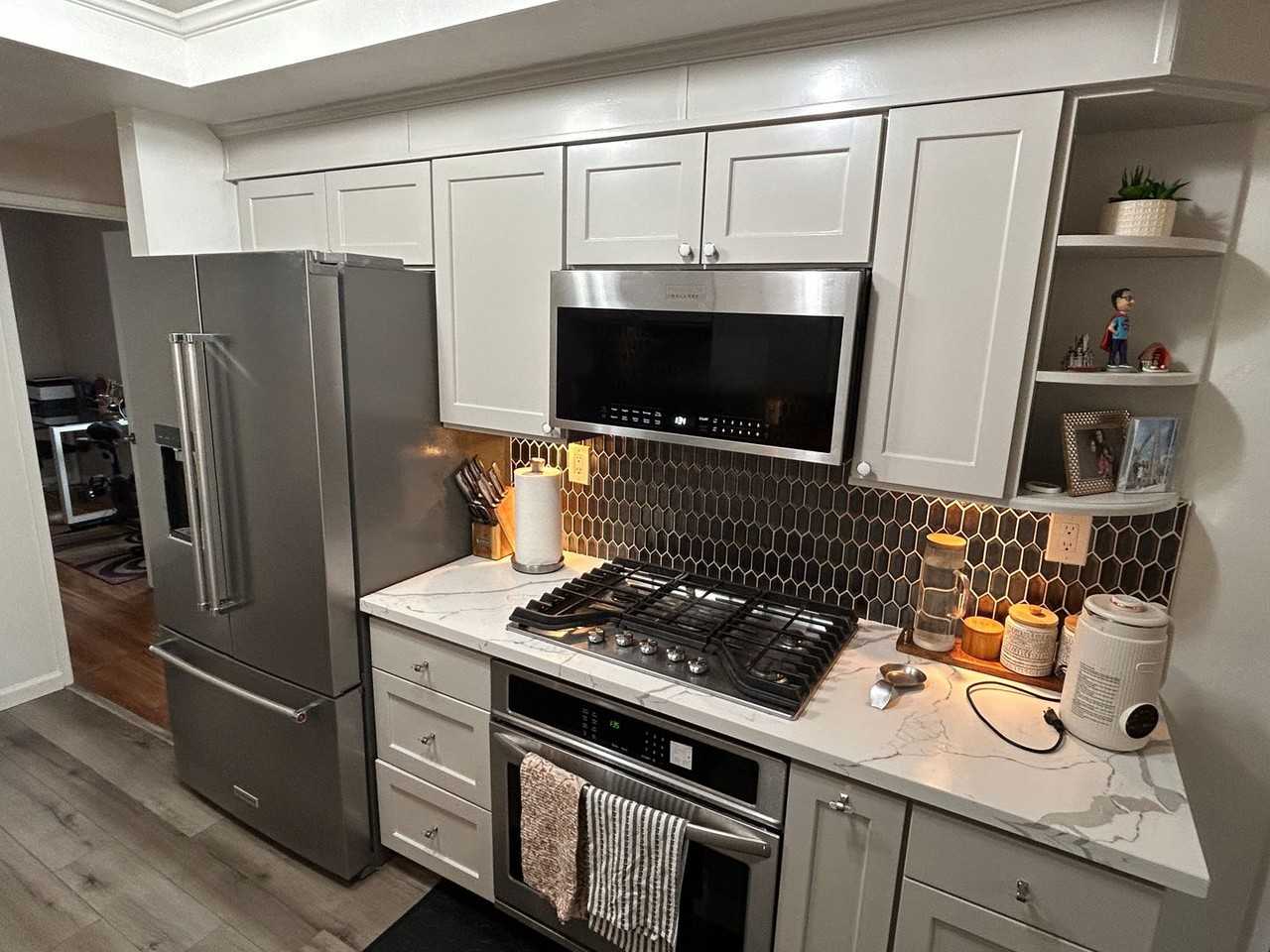 1122 Forrestal Ln - Photo 5 of 21