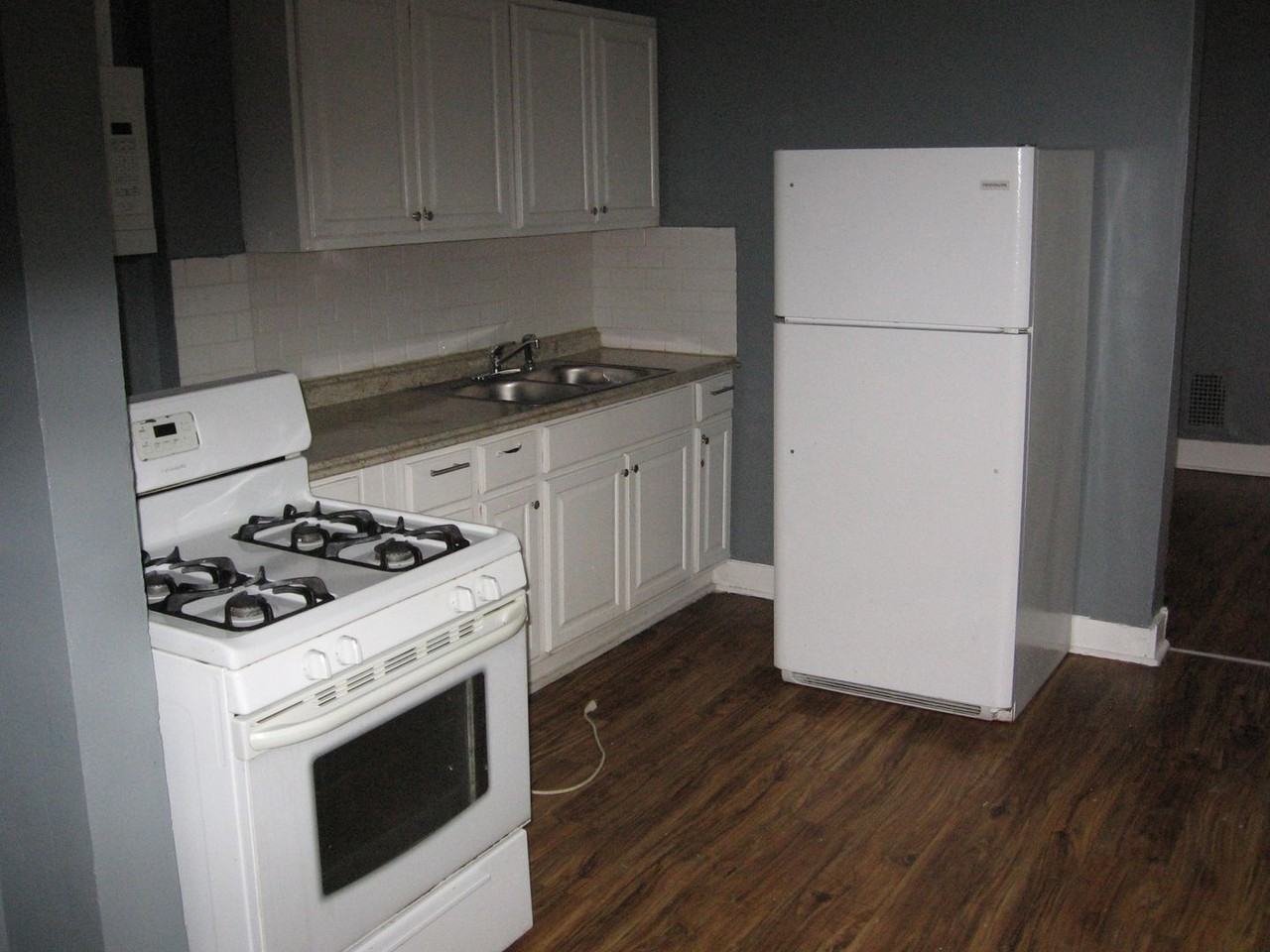 878 N 50th St - Photo 7 of 11