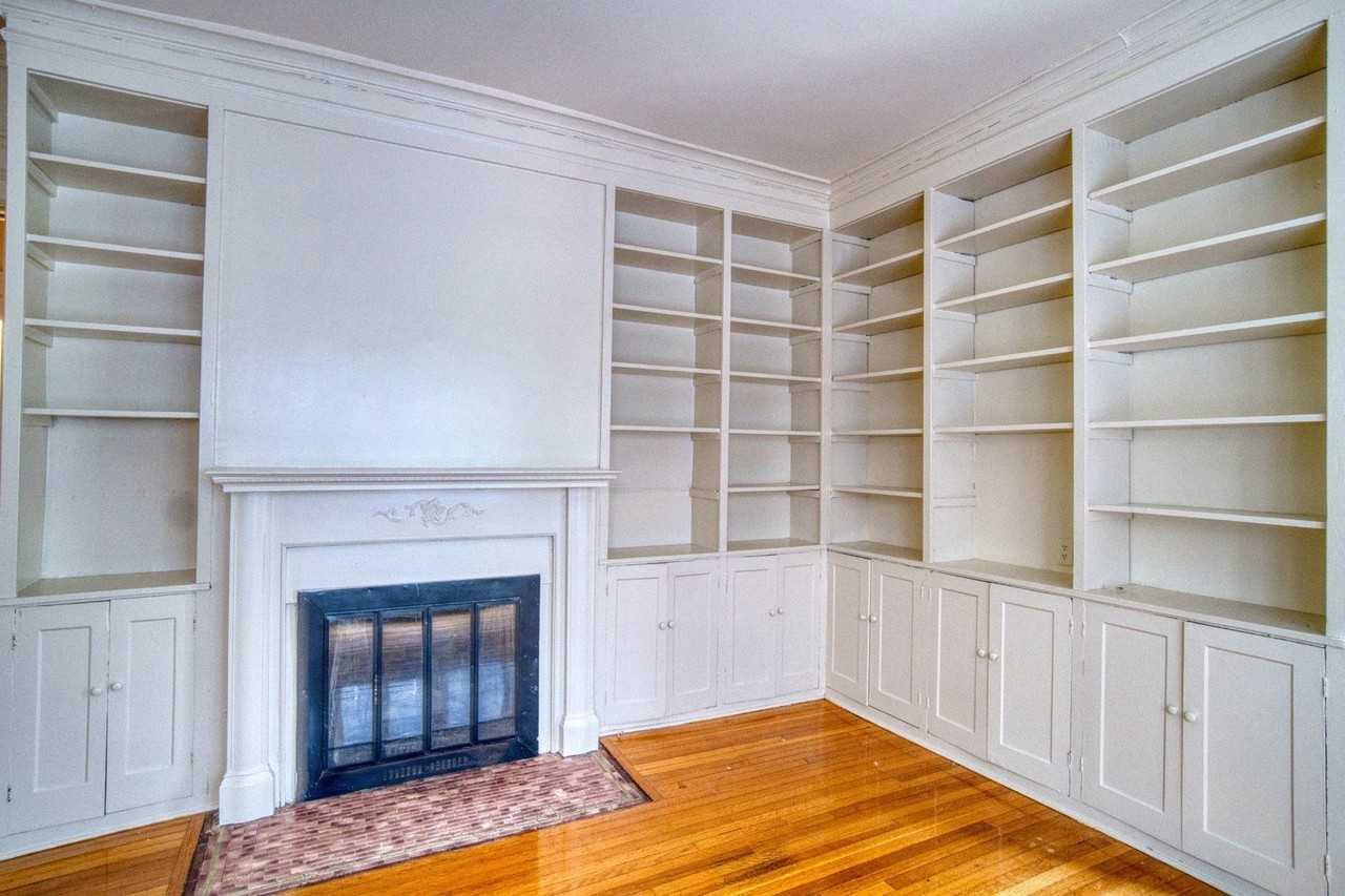 117 Concord Pl - Photo 2 of 20