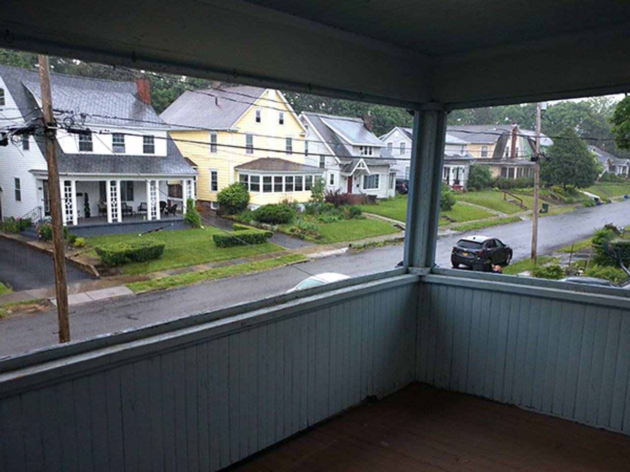 147 Fellows Ave - Photo 2 of 19