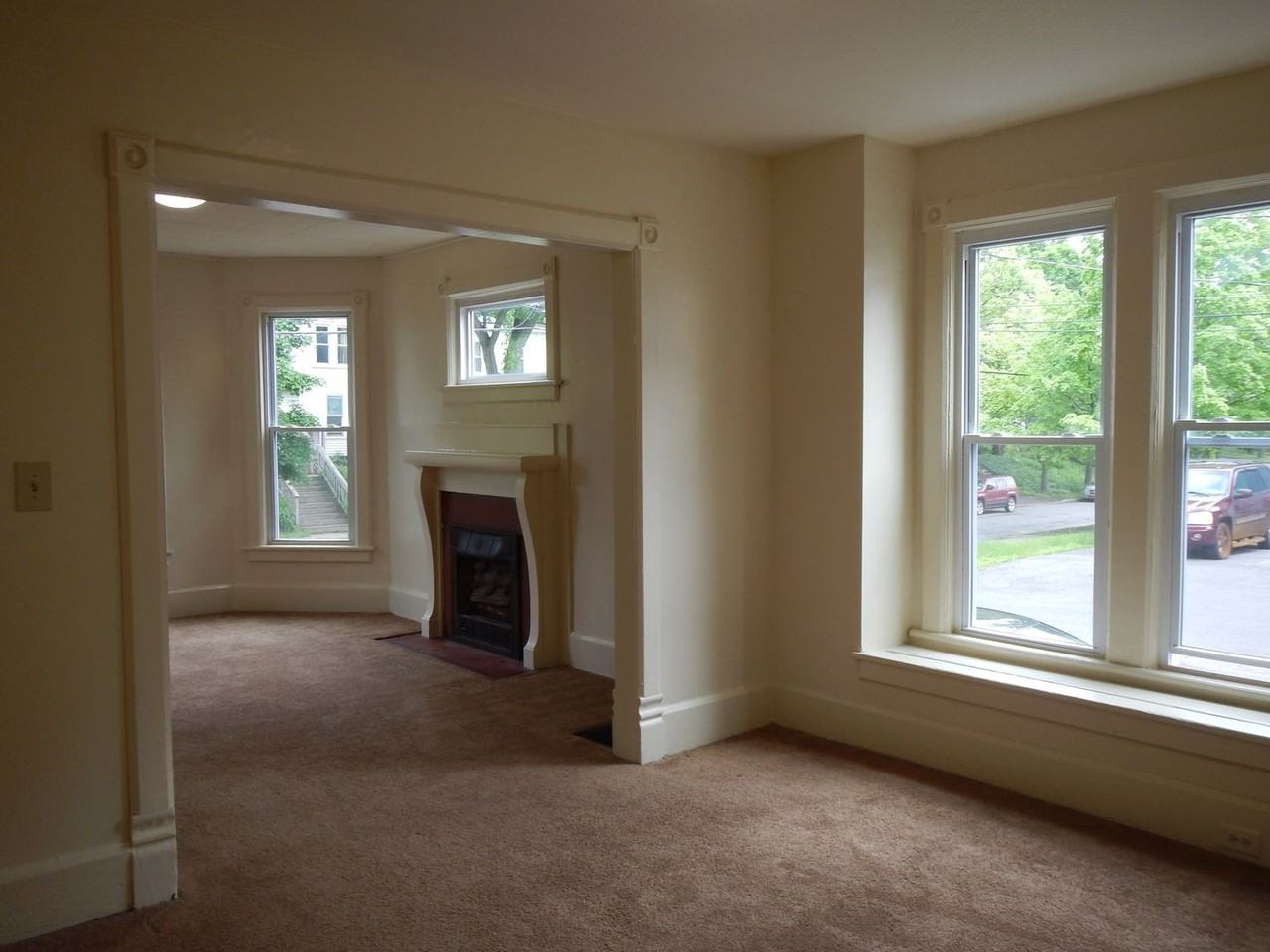 414 Cherry St - Photo 3 of 30