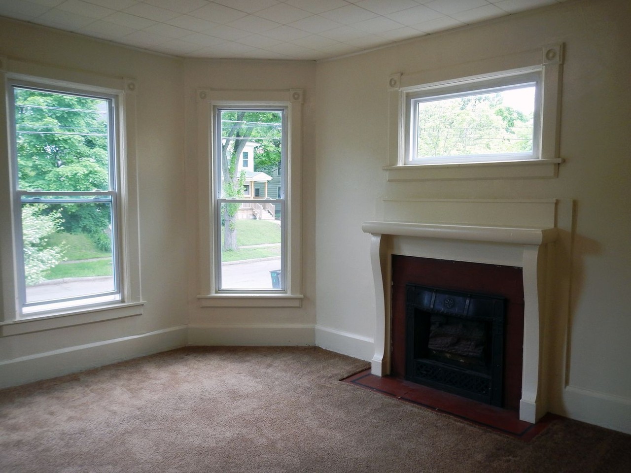414 Cherry St - Photo 5 of 30