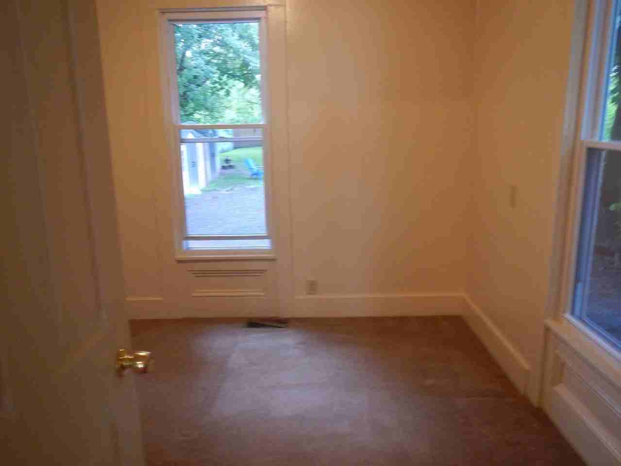 417 Cherry St - Photo 6 of 13