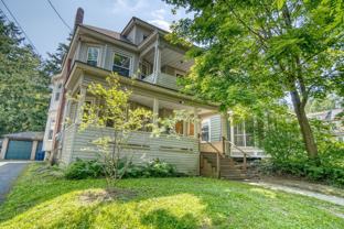 689 Allen St - Photo 1 of 1