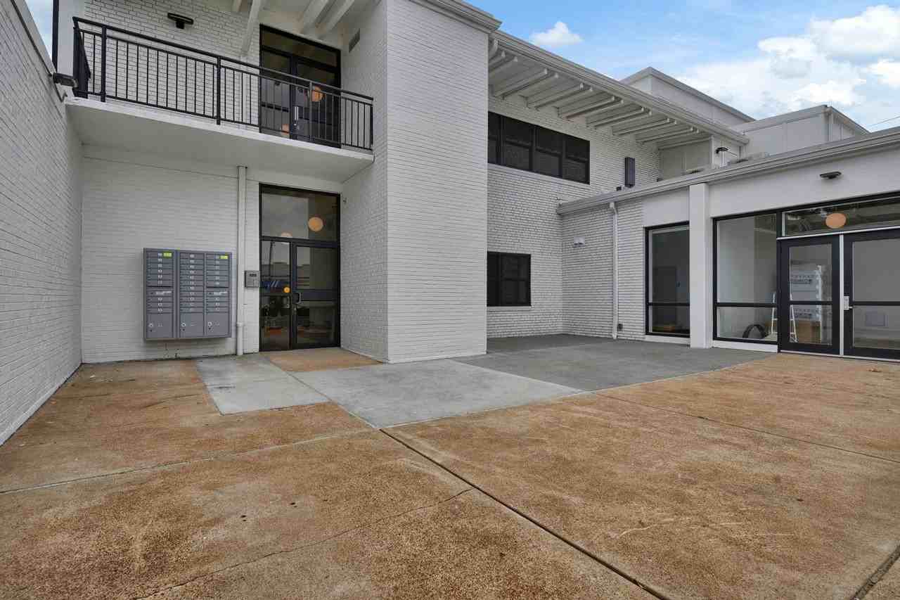 4500 S Kingshighway Blvd - Photo 3 of 22