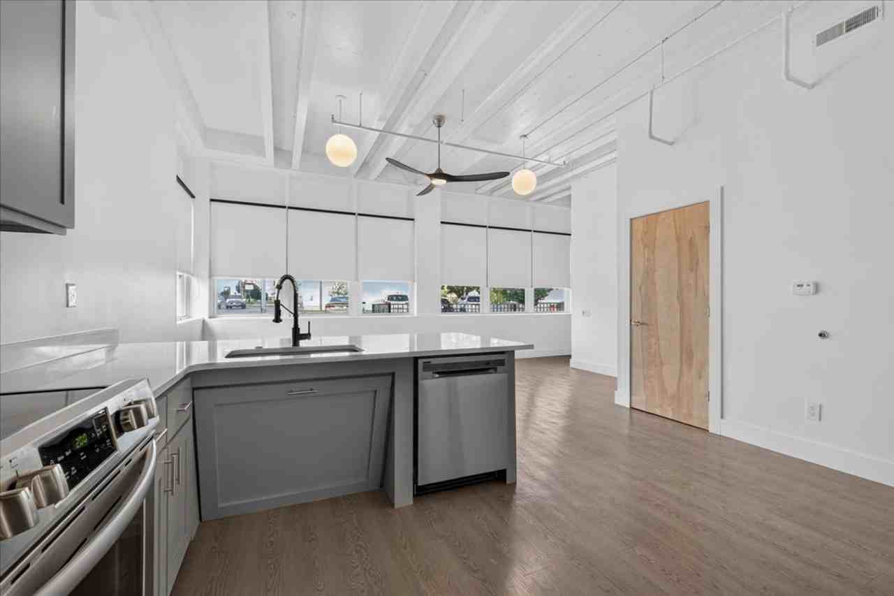4500 S Kingshighway Blvd - Photo 5 of 22