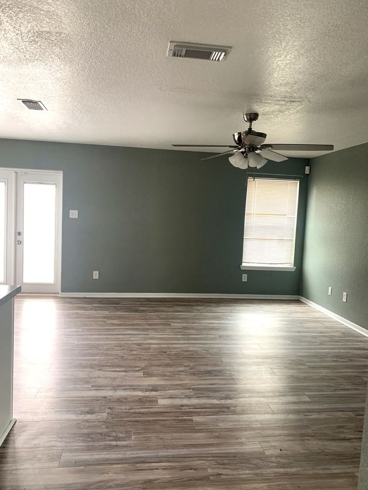 503 Deloris Dr - Photo 4 of 22