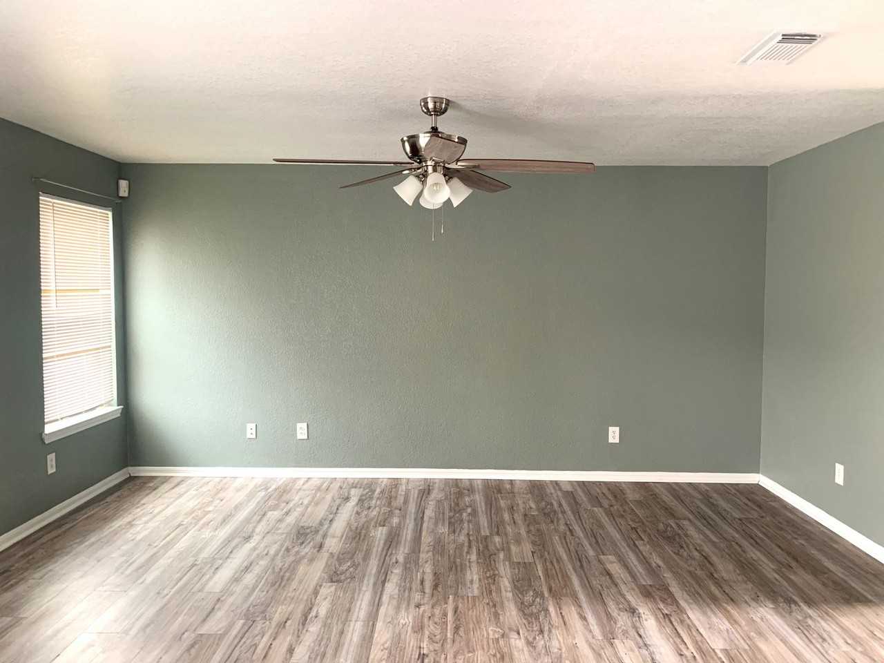 503 Deloris Dr - Photo 5 of 22
