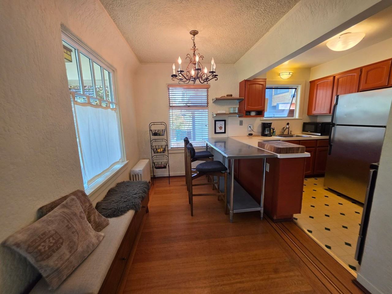 4009 Ne 57th St - Photo 7 of 23