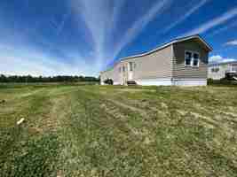 featured image of 1604 Hill Rd