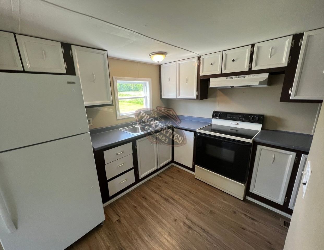 1604 Hill Rd - Photo 3 of 7