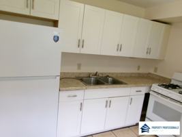 featured image of 485 Waianuenue Ave #E126