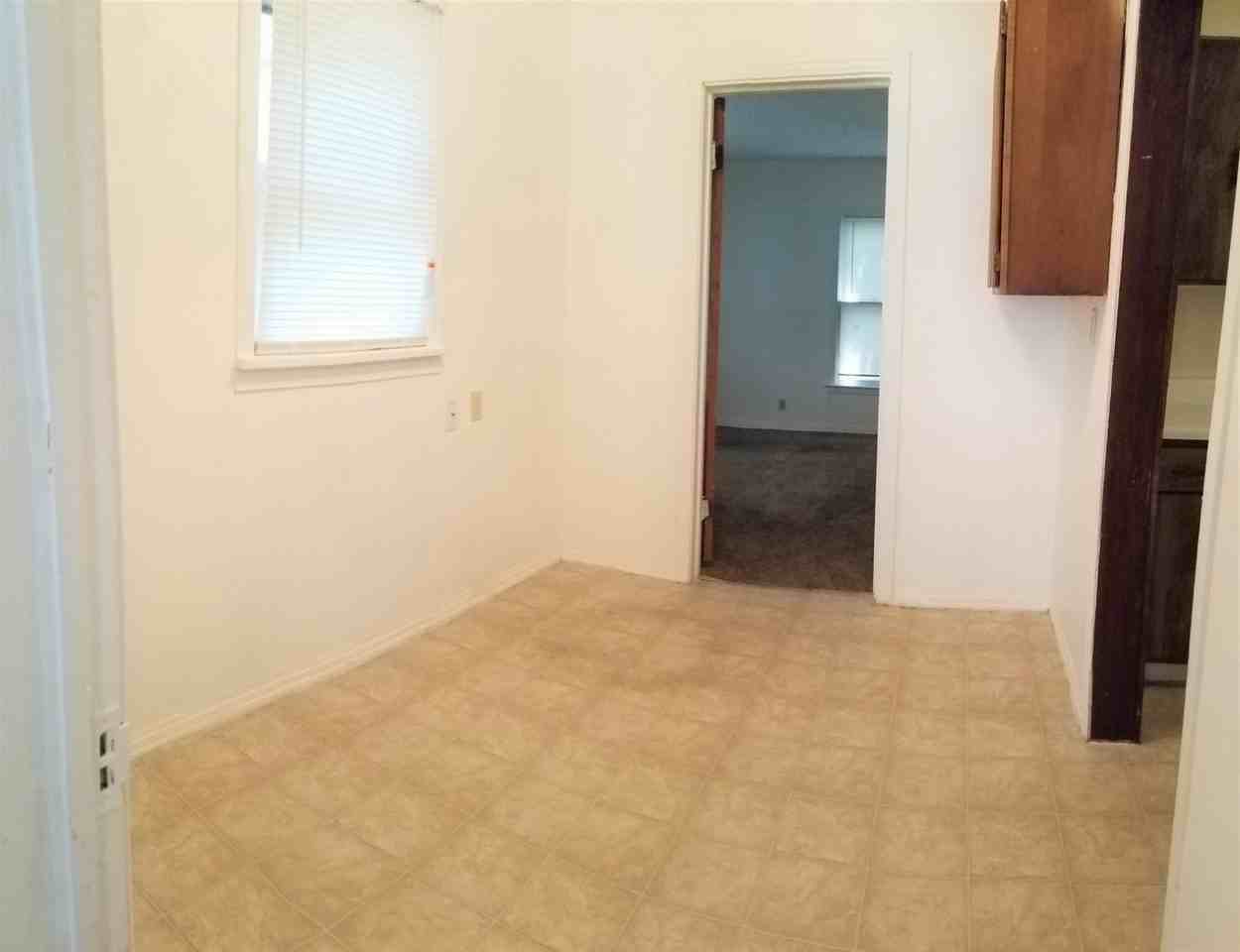 4800 Parrish Rd - Photo 5 of 13