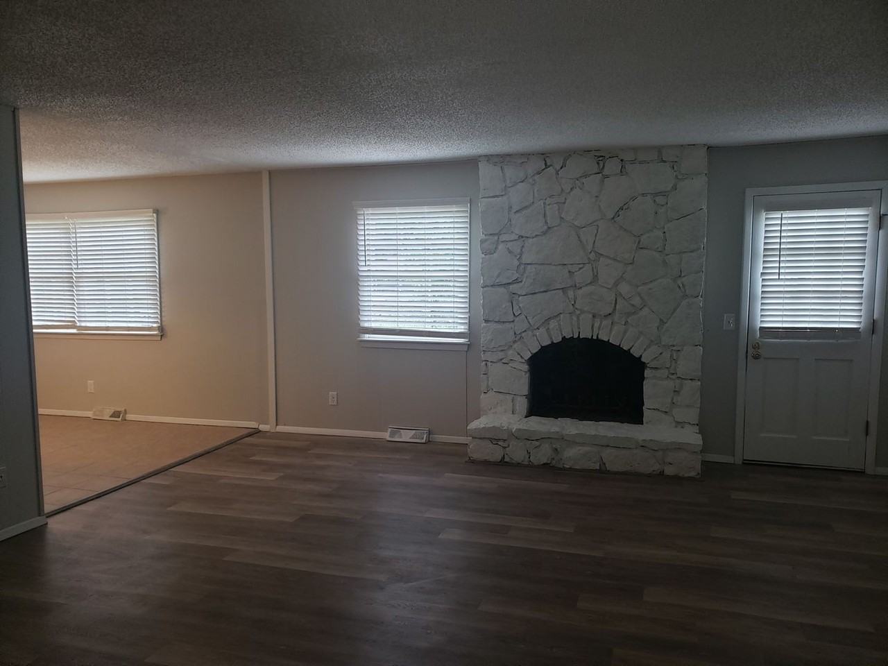 1333 W Meadowbrook Cir - Photo 4 of 19