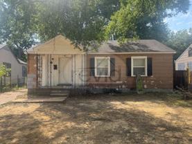 1445 Luverne St - Photo 1 of 1