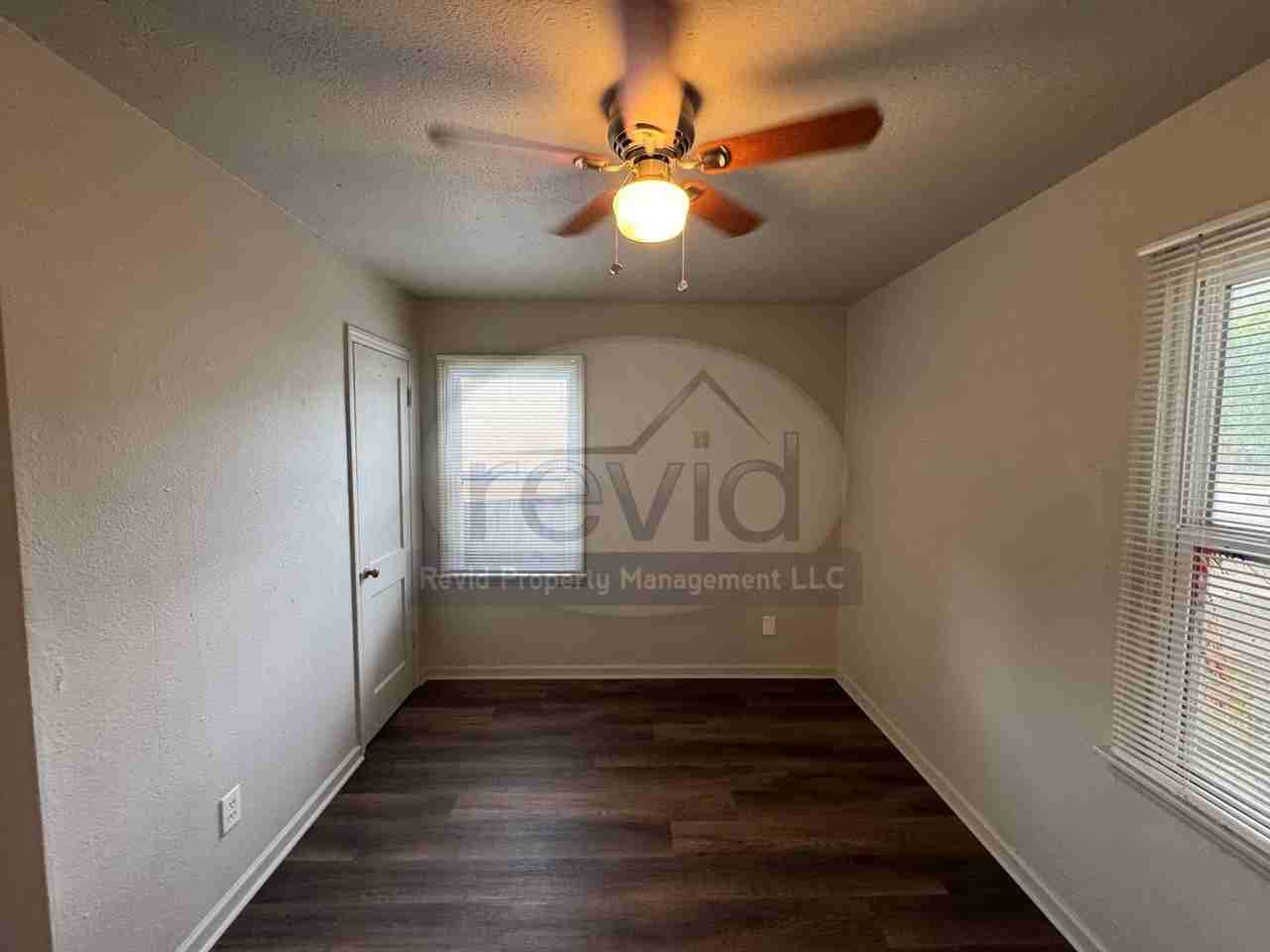 1445 Luverne St - Photo 7 of 16