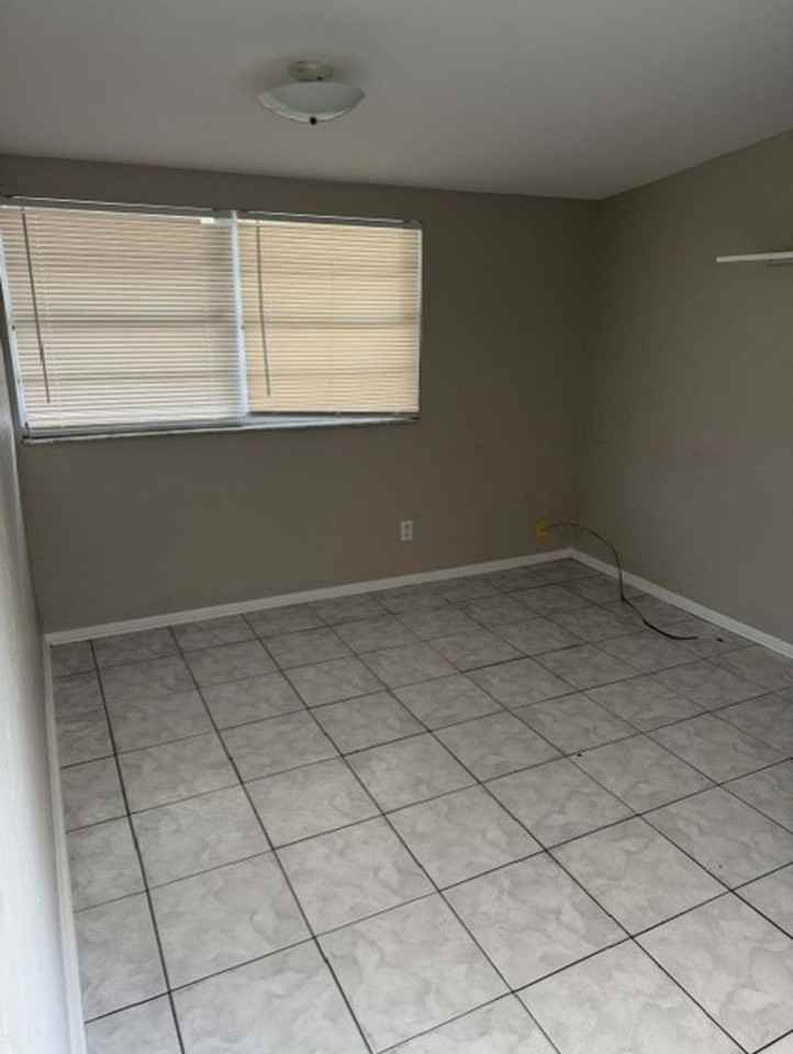 7045 54th Ave N - Photo 3 of 15