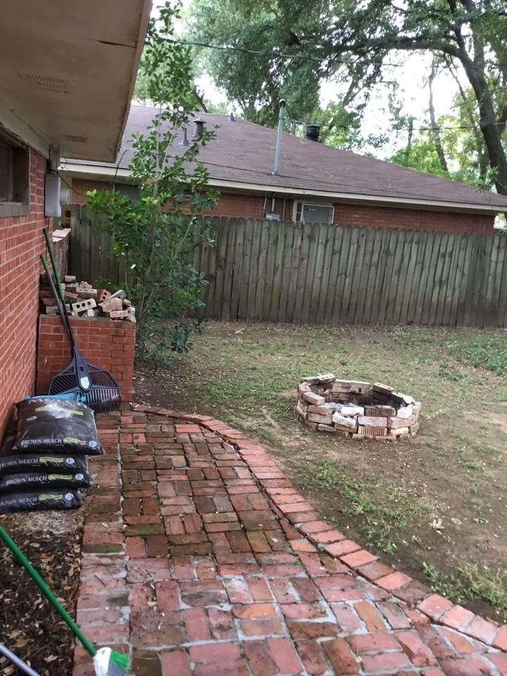 529 Yolanda Ln - Photo 2 of 24