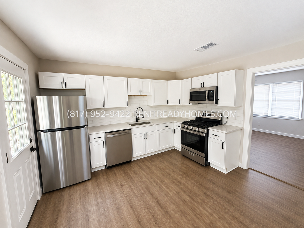 3733 Columbine Dr - Photo 3 of 16