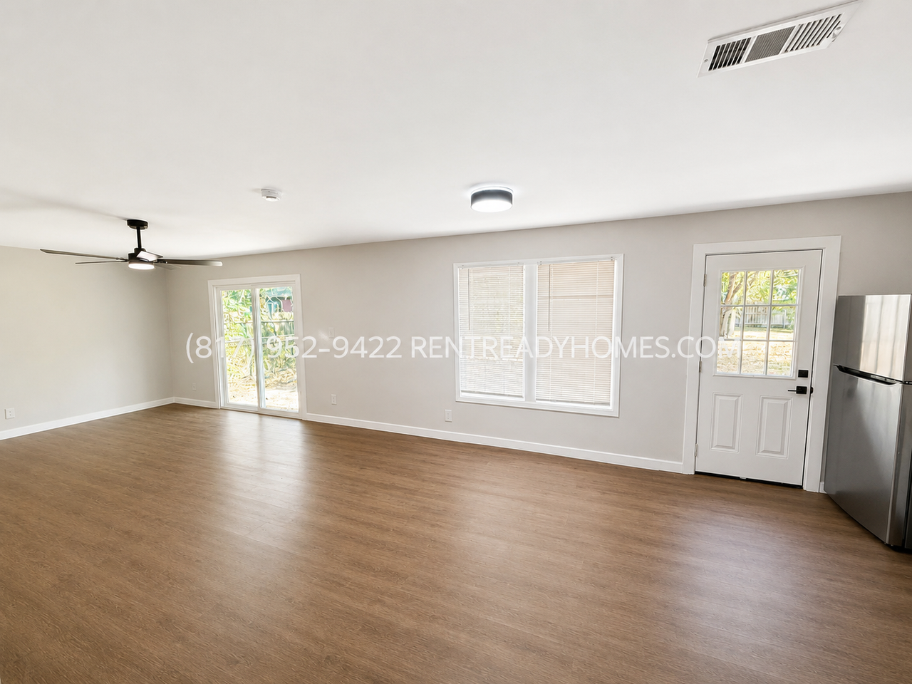 3733 Columbine Dr - Photo 4 of 16