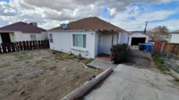 featured image of 1111 Flora St