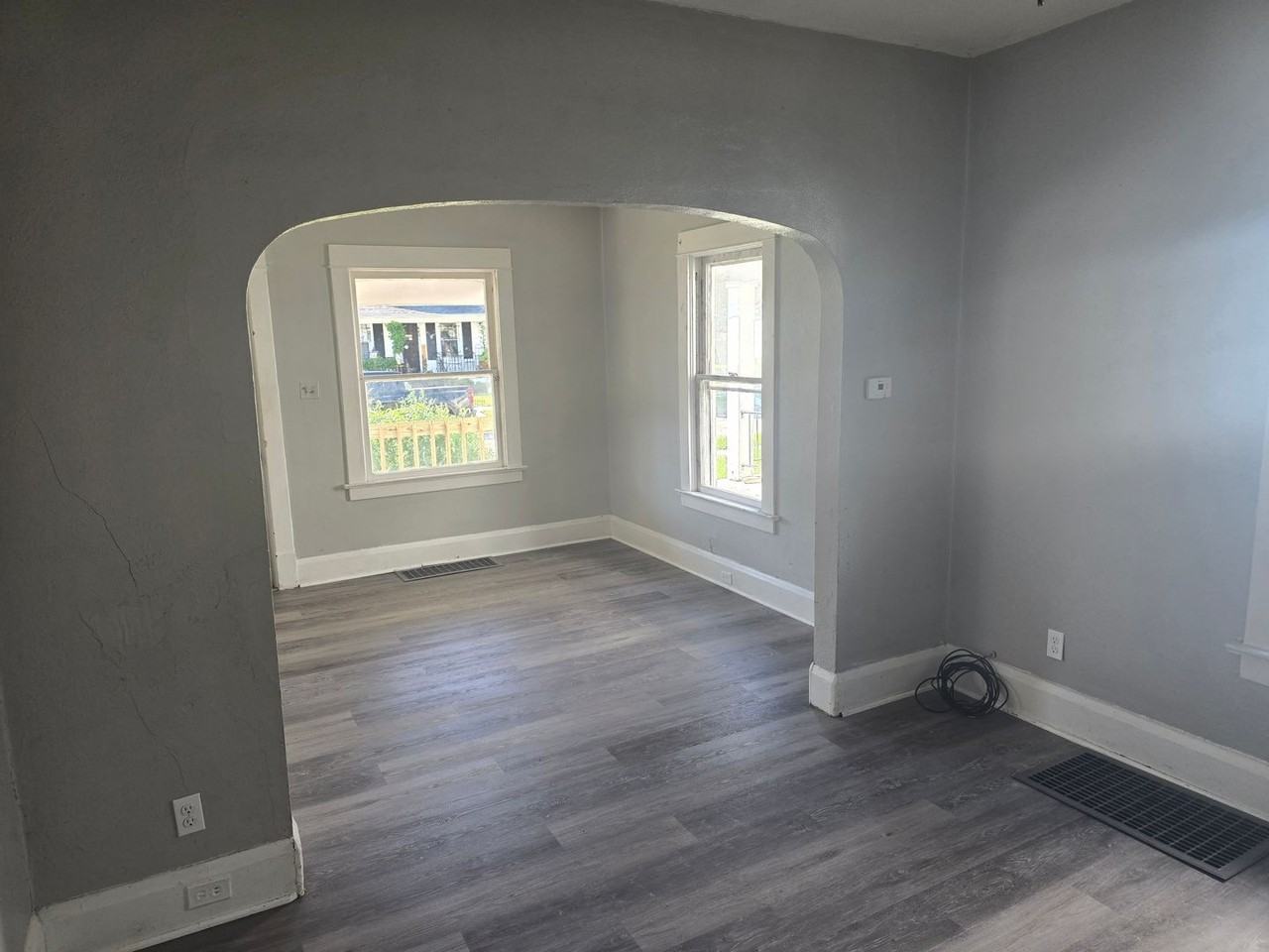 441 E Weber St - Photo 5 of 16
