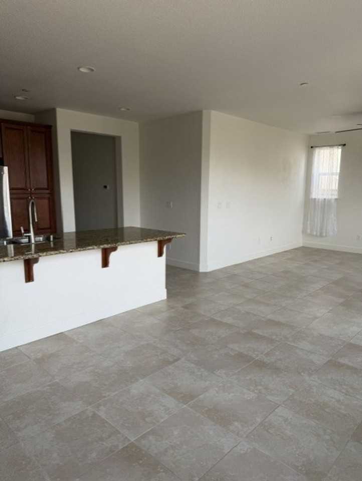 2788 Alessandro Dr - Photo 4 of 23