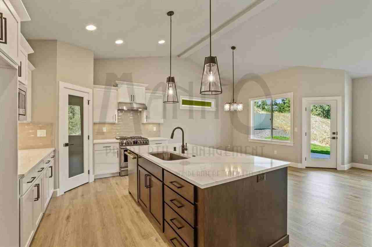 5116 N Scenic Ln - Photo 5 of 22