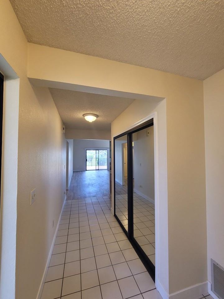 5762 Cutter Loop - Photo 2 of 19