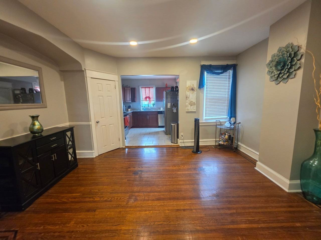 5617 Upland Way - Photo 5 of 28