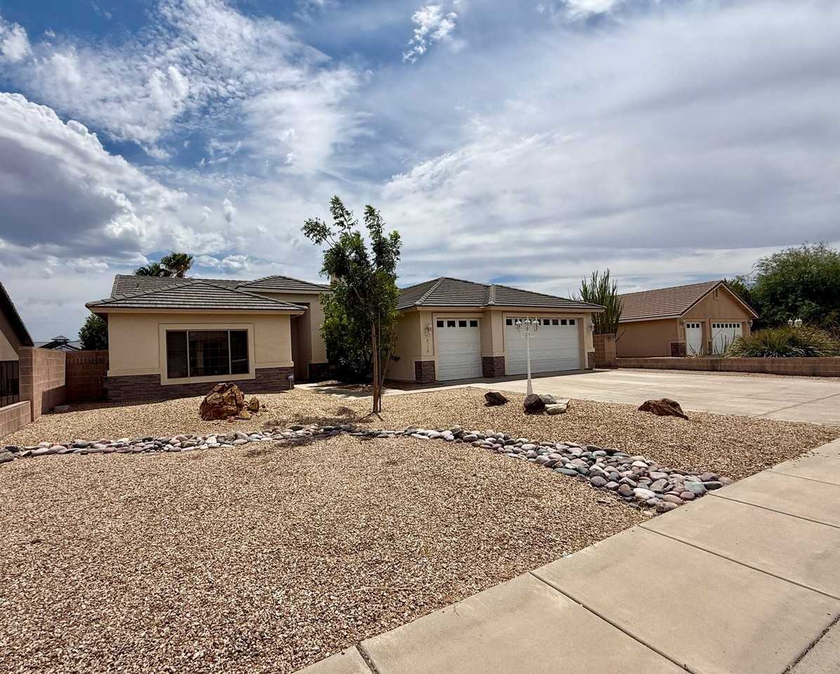 2116 Roy Rogers Way - Photo 3 of 50
