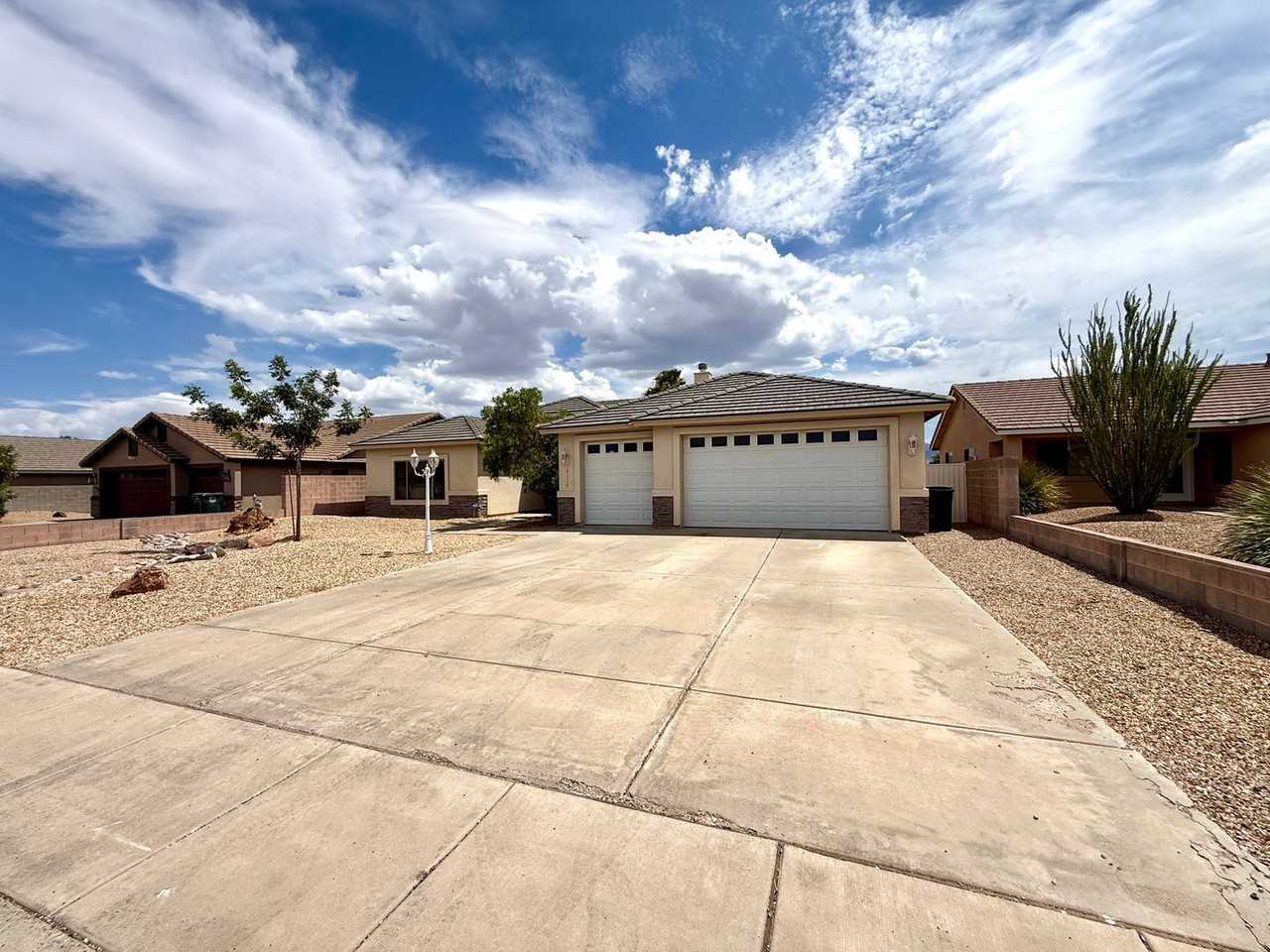 2116 Roy Rogers Way - Photo 4 of 50