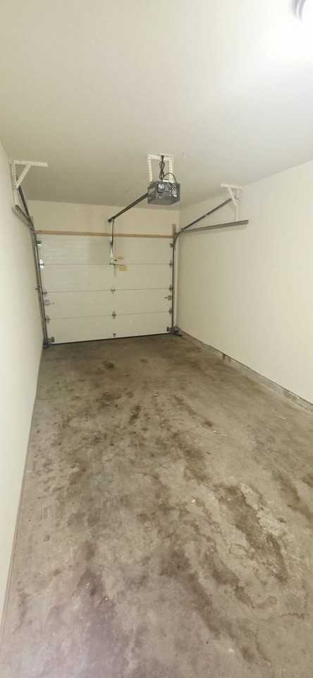 60 Yaremich Dr - Photo 5 of 15