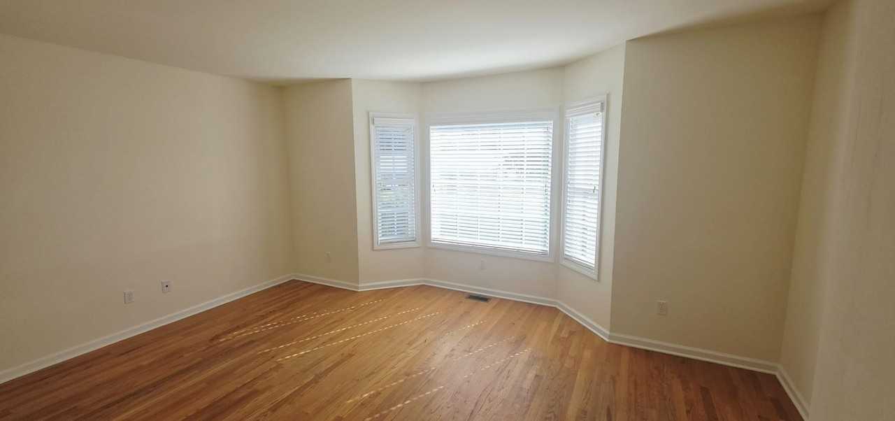 60 Yaremich Dr - Photo 6 of 15
