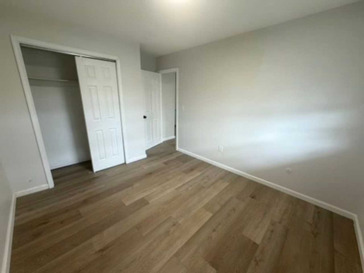 801 Cedar St - Photo 2 of 11
