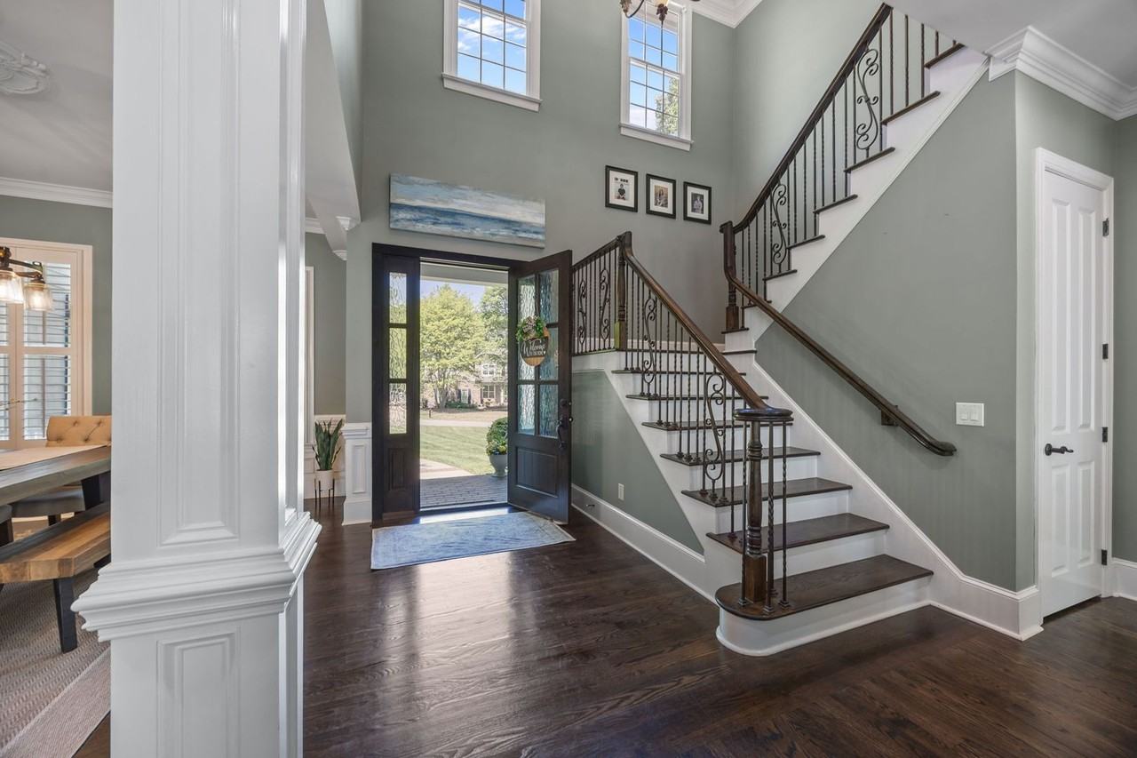 107 Spears Creek Dr - Photo 4 of 32