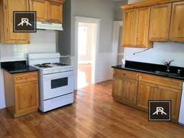 featured image of 19 Arden St #2