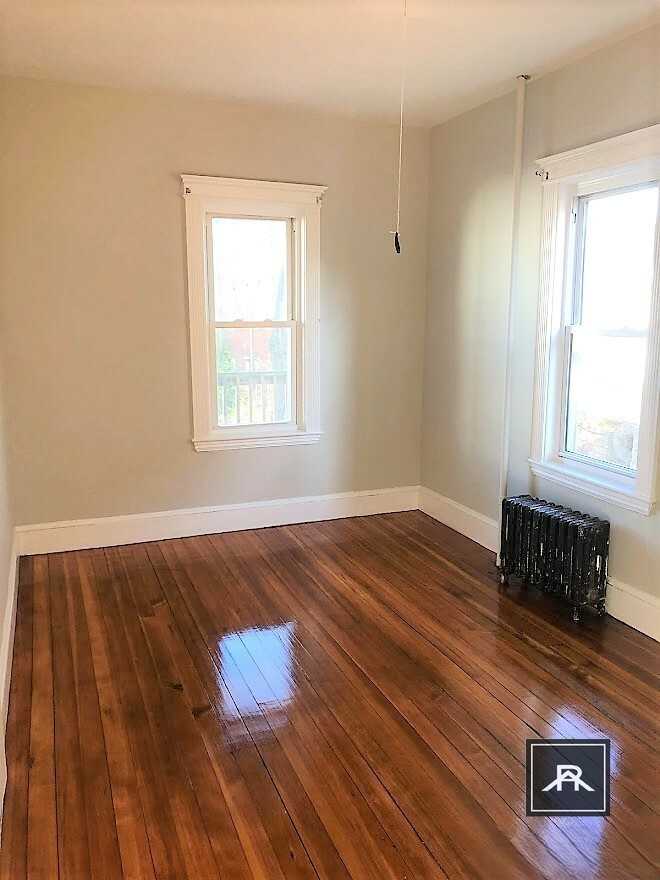 19 Arden St #2 - Photo 5 of 9