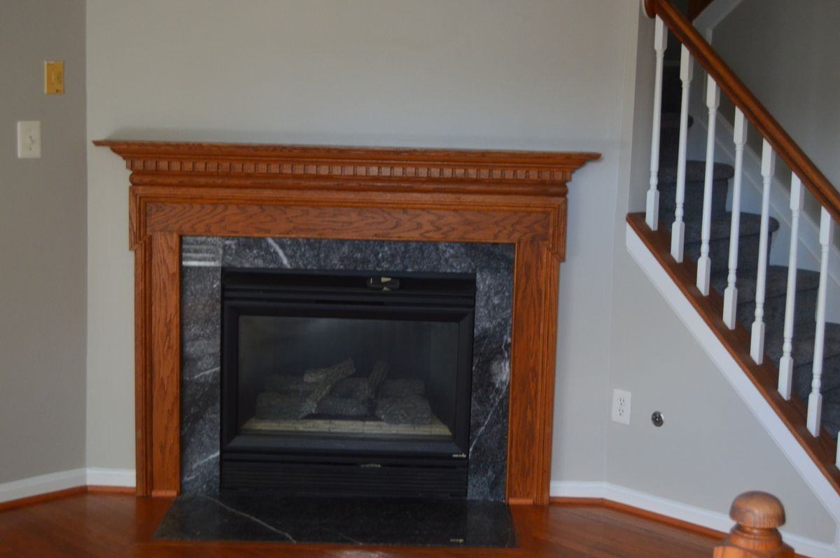 10454 Sextant Pl - Photo 3 of 17