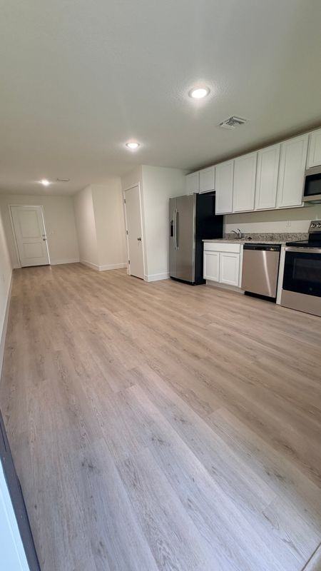 311 N 16th St - Photo 4 of 10