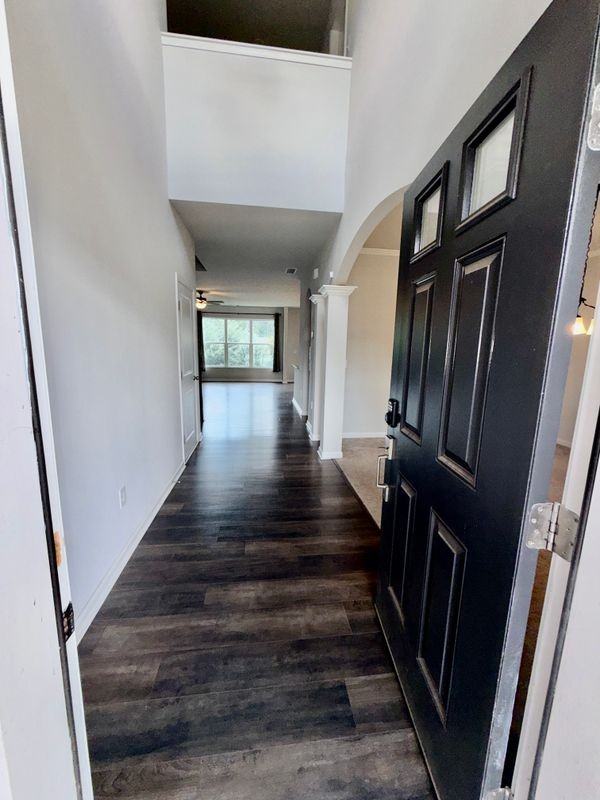 323 Coppergate Ct - Photo 2 of 38