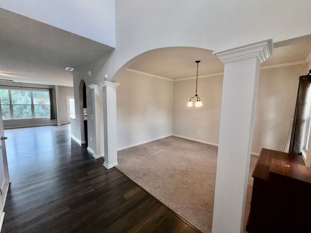 323 Coppergate Ct - Photo 3 of 38