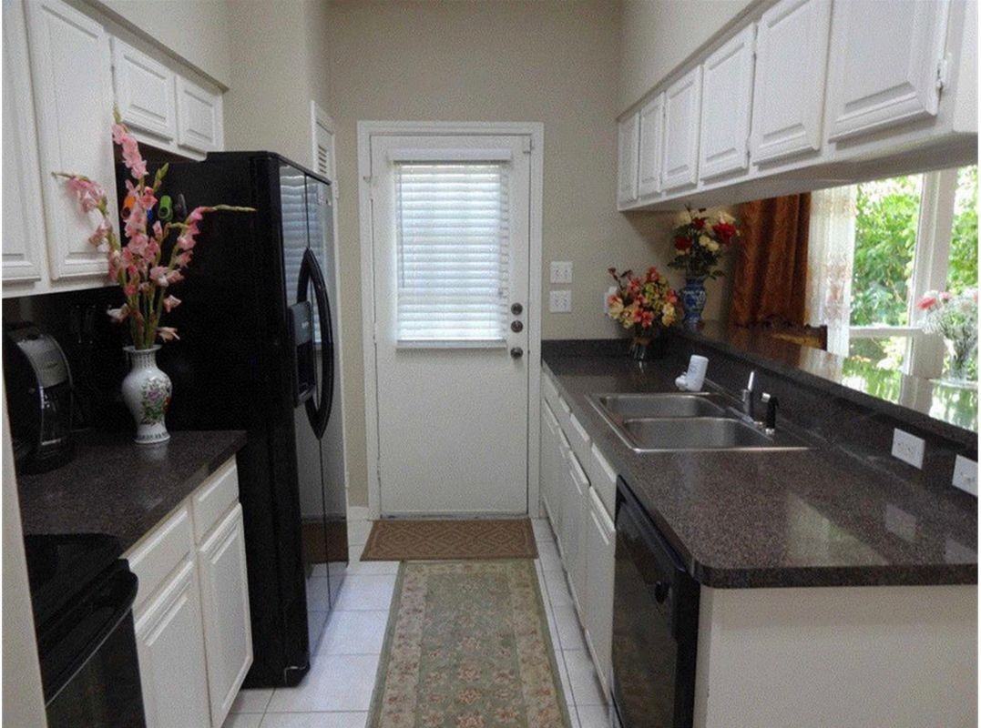 5911 Woodway Place Ct - Photo 5 of 9