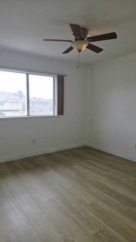 713 Walnut Dr ##17 - Photo 6 of 9