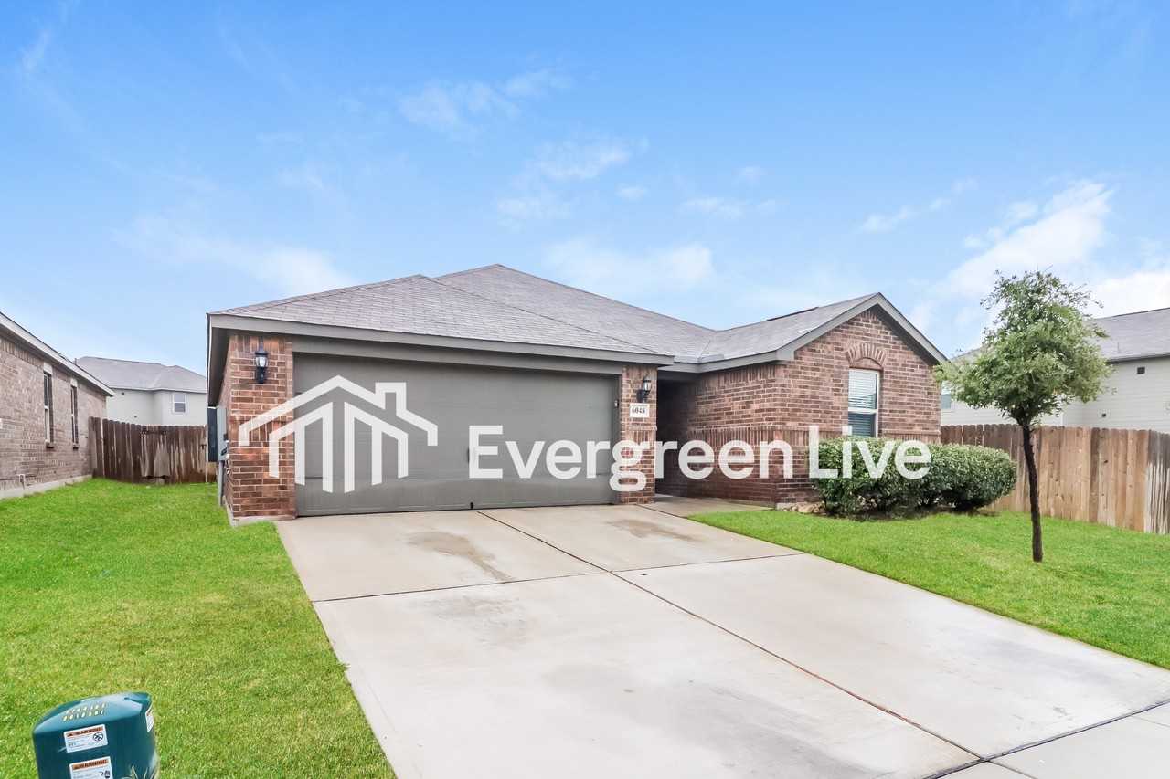 6048 Obsidian Creek Dr - Photo 2 of 20