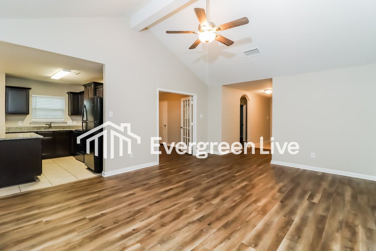 6048 Obsidian Creek Dr - Photo 6 of 20