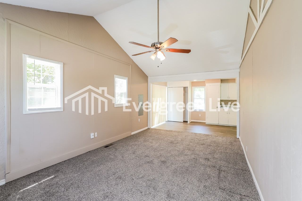 11609 E 35th St S - Photo 2 of 15
